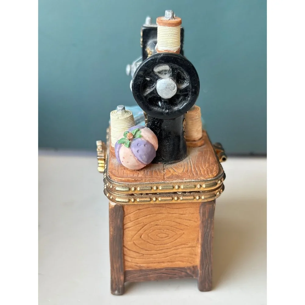 San Francisco Music Box Co Sewing Machine Trinket Box My Favorite Things 267487
